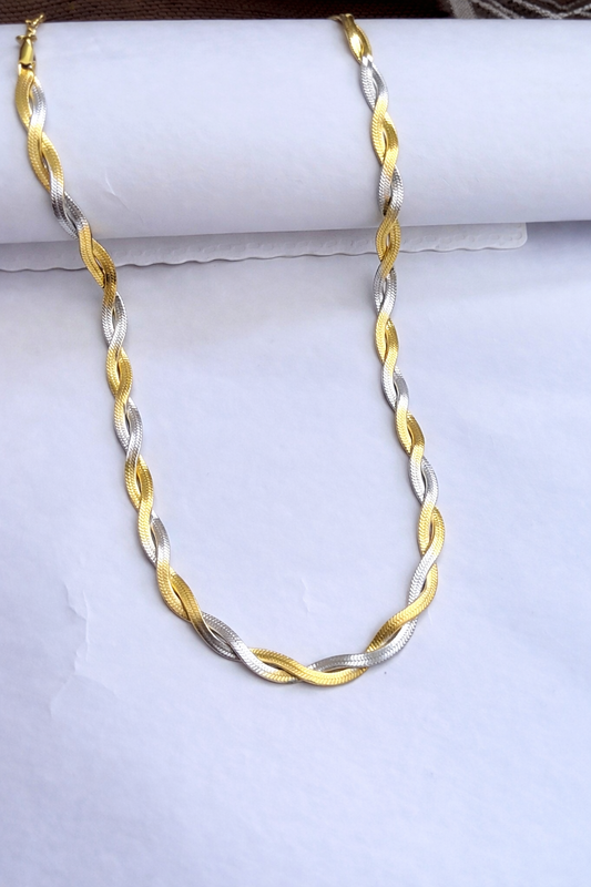 Elegant Twisted Gold Chain Necklace for Women | Minimal Statement Jewellery | Saivanyas
