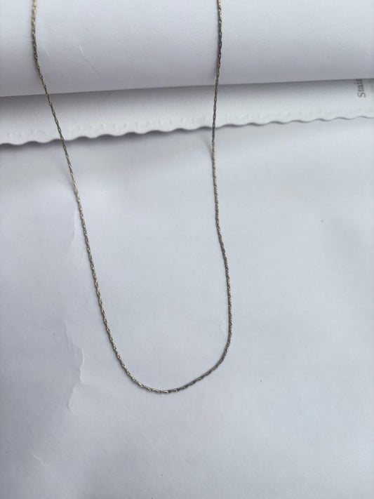 Saivanyas Minimal Silver Snake Chain Necklace – Sleek Daily Wear Chain for Women